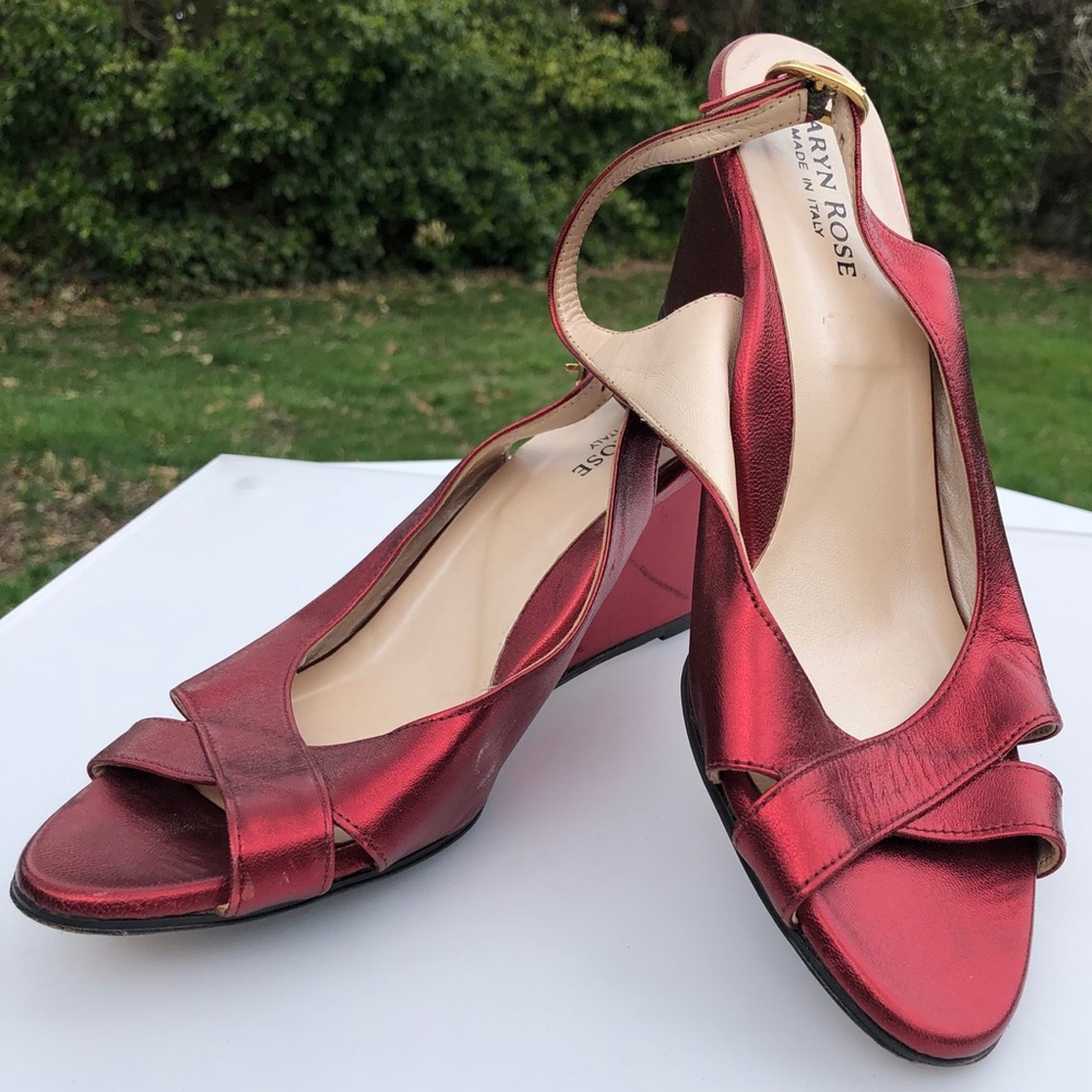 Taryn Rose Red Metallic Wedge Peep Open Toe Comfort Shoes size 38 new
